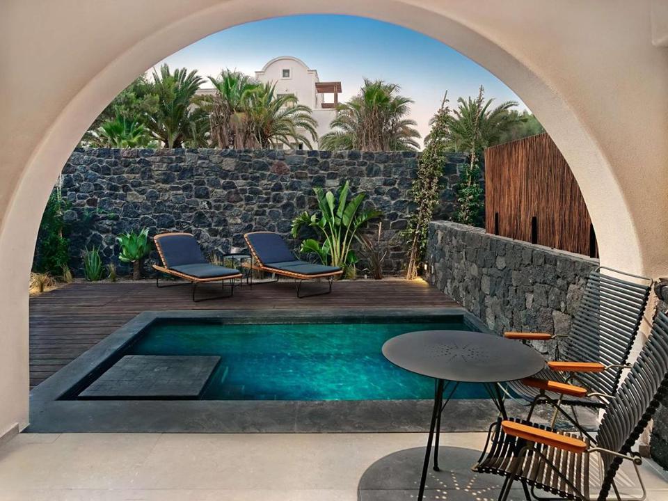 Raddison Blu Zaffron Resort in Kamari, Griekenland foto 4